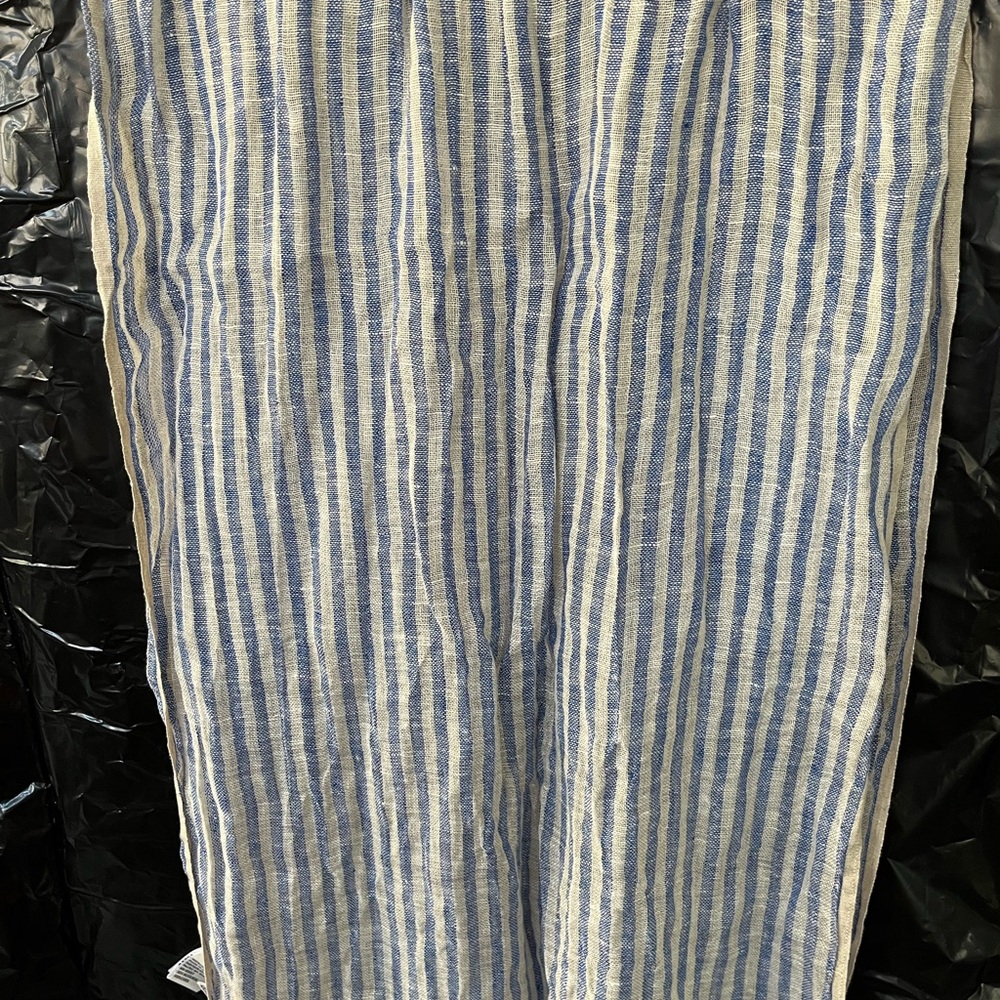 Doncaster Blue and White Striped Scarf